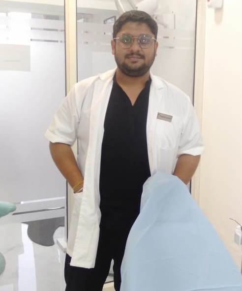 Dr Anubhav